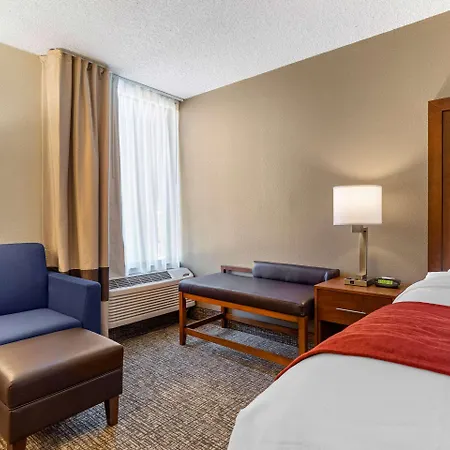 Comfort Inn University Wilmington Exterior photo